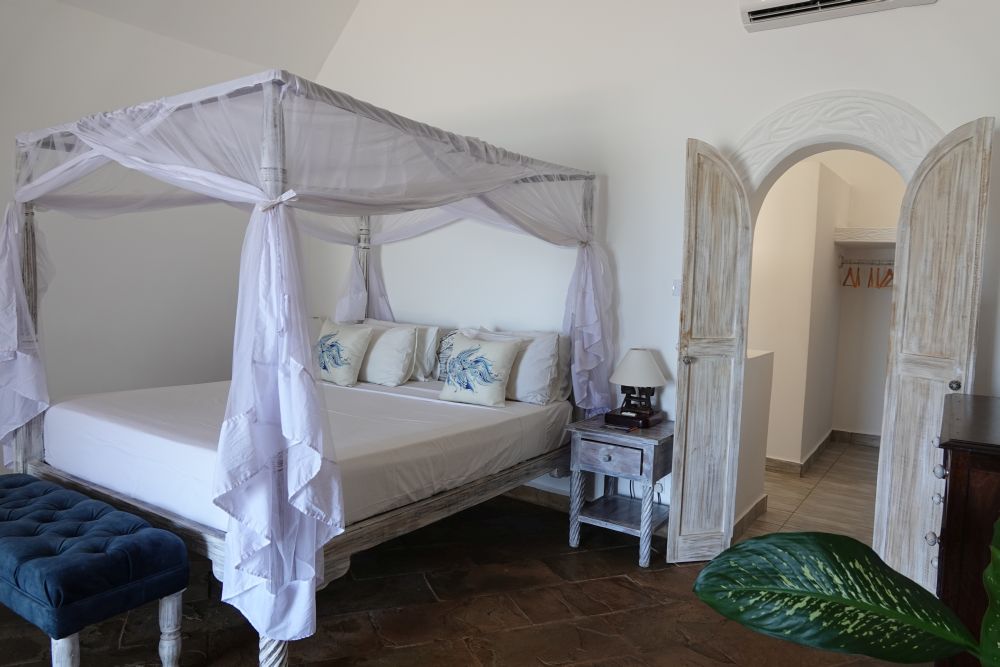 Zimmer mit Doppelbett im Ocean View Banda